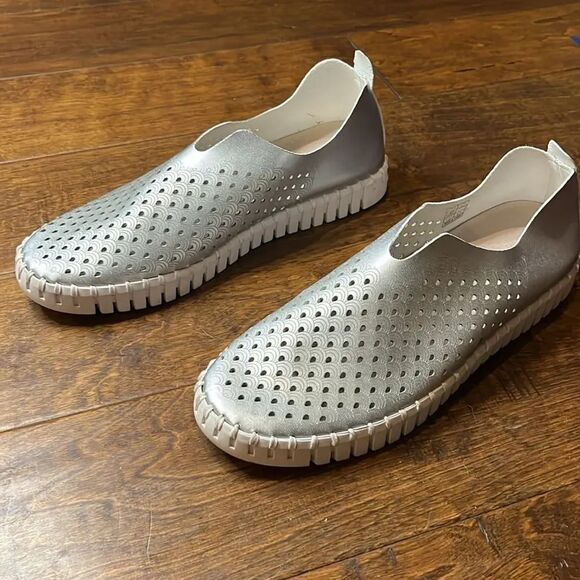 ILSE JACOBSEN TULIP SLIP-ON FLATS - METALLIC Silver, size 10.5-11! - Picture 3 of 8